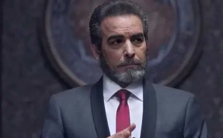 أحمد عبد العزيز عن واقعة رفضه مصافحة شاب: لم أنتبه له وأعتبره ابني