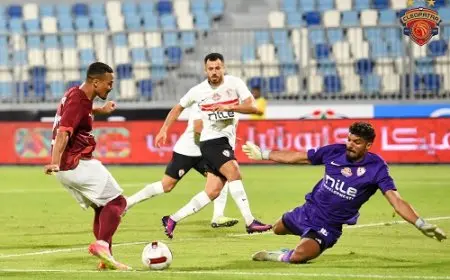 «مينفعش عيب.. ولازم وقفة معاه».. حازم إمام يفتح النار على نجم الزمالك