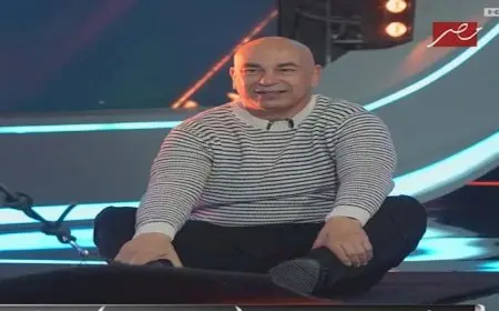 5 صور ترصد لقطة طريفة بين حسام حسن ومساعده بمباراة الزمالك وسيراميكا