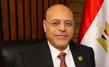 وزير العمل: غرامة تصل إلى 200 ألف جنيه للأجنبي الذي يعمل بدون تصريح بدءا من سبتمبر