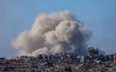 10 شهداء بقصف الاحتلال تجمعا للمواطنين في حي الشجاعية شرق غزة