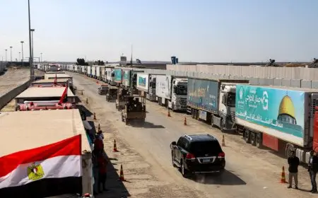 أطنان من القمح وشاحنات وقود.. مصر تواصل دعمها الإنساني لقطاع غزة
