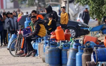 مصدر فلسطيني لوكالة صفا: اجتماع اليوم لبحث إدخال الغاز إلى قطاع غزة