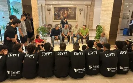 طارق محروس يزور منتخب الناشئين ويحفزهم بعد تعافيه من وعكته الصحية