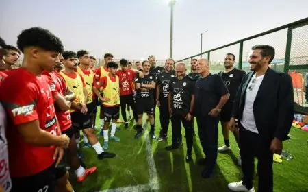 أبو ريدة يتابع تدريبات المنتخبات