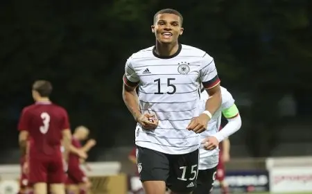 نيوكاسل يقترب من ضم ماليك ثياو