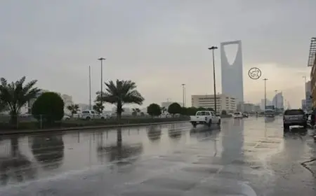 لأول مرة.. نجاح استمطار السحب في رماح شرق الرياض بالسعودية