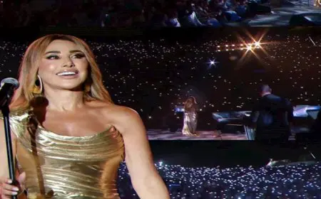 نجوى كرم تشعل حفلها بمهرجان قرطاج التونسي بأغانيها (صور)