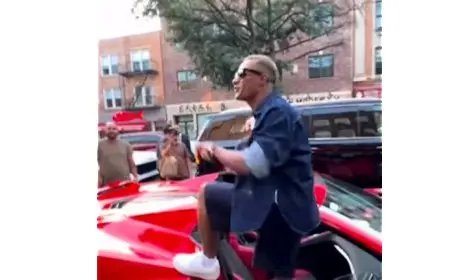 محمد رمضان في كواليس تصوير أحدث أغانيه “مفيش طبطبة” في نيويورك (فيديو)