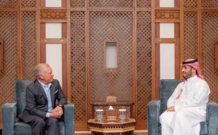 ولي العهد السعودي وملك الأردن يناقشان تطورات الأوضاع في فلسطين