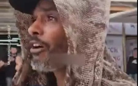 فيديو.. فلسطيني يشيع أنس الشريف بكلمات مؤثرة: والله لننتقم لاغتياله