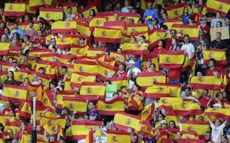 إسبانيا.. الحكومة تطلب من إحدى البلديات إلغاء حظر الاحتفالات الإسلامية