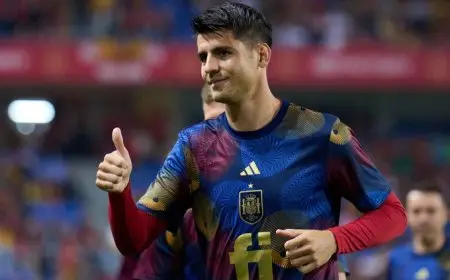 موراتا يتهم جالطة سراي بعدم الوفاء بالتزاماته