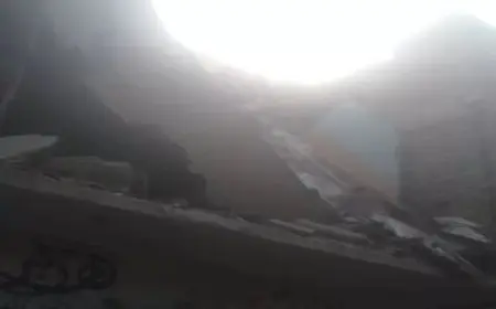 بالصور- أعمال حفر غامضة تتسبب في انهيار منزل وتصدع منازل أخرى بقليوب