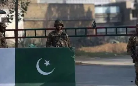 قذيفة هاون تودي بحياة طفلين ووالدتهما في شمال غرب باكستان