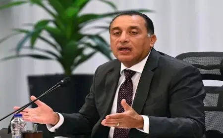 فرص استثمارية.. مدبولي: نمتلك أراضي على النيل بعشرات المليارات تستخدم كمخازن!