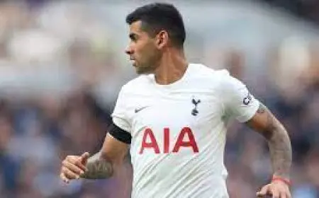 توماس فرانك يختار روميرو قائدًا لفريق توتنهام خلفا لـ سون