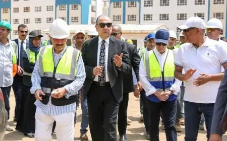 وزير قطاع الأعمال العام يوجه بتكثيف أعمال إنشاء مجمع مدارس فيصل لتجهيزه للعام الدراسي الجديد