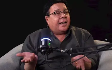 أحمد آدم لمجدي الجلاد: الجاهل الصادق والغبي اللي عنده ضمير موجودين بوفرة على السوشيال ولهم “زبائن”