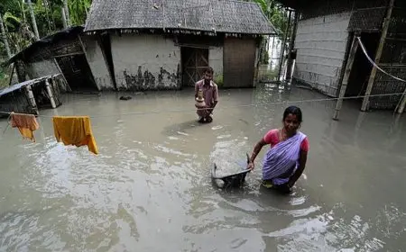 الهند: مصرع 32 شخصًا جراء الفيضانات المفاجئة في كشمير