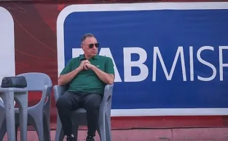 بحضور الخطيب.. الأهلي يختتم استعداده لمباراة فاركو