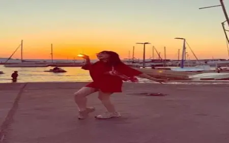 ساندي على موتوسيكل من أحدث ظهور على السوشيال ميديا والجمهور يعلق