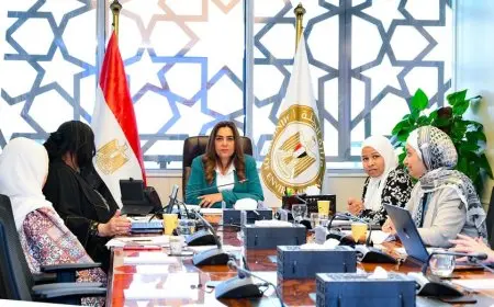 القائم بأعمال وزير البيئة تتابع جهود قطاع تقييم الأثر البيئي للمشروعات