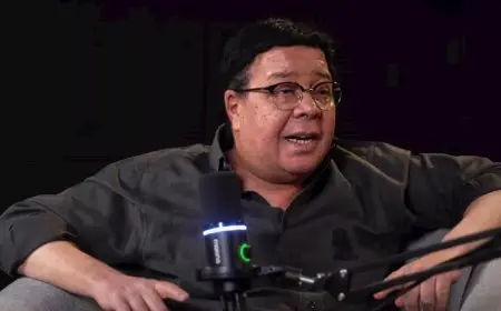 “هيرودوت وأرسطو قالوها”.. أحمد آدم لمجدي الجلاد: إسكندرية كانت مدينة الله العظمى