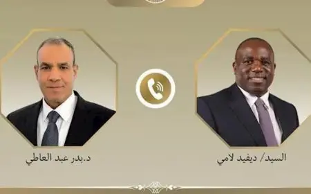 لتعزيز العلاقات الثنائية بين البلدين.. وزير الخارجية يتلقى اتصالا من نظيره البريطاني