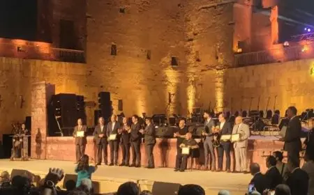 وزير الثقافة يكرم 12 رمزا موسيقيا في افتتاح مهرجان القلعة الـ33