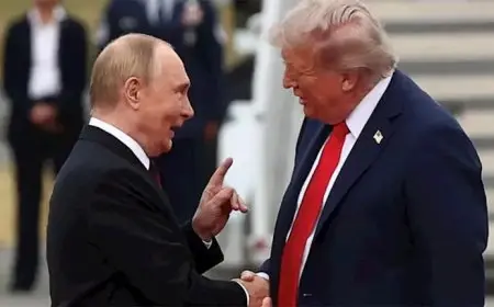 ترامب وبوتين يبدآن اجتماعاً ثنائياً ويرفضان الرد على أسئلة الصحفيين