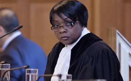 اعتبرت أن الله يعتمد عليها لمساندة إسرائيل.. ماذا وراء انحيازات نائبة رئيس محكمة العدل الدولية؟