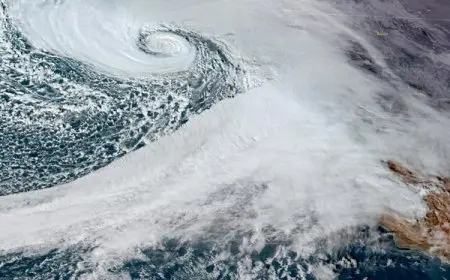 من عاصفة استوائية لإعصار مدمر.. إيرين يقفز إلى الفئة الخامسة في يوم واحد