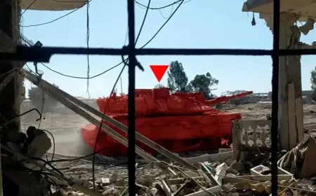 آليات الاحتلال تطلق النار بشكل مكثف في حي الزيتون جنوب شرق مدينة غزة