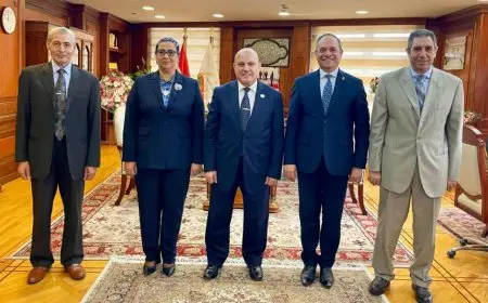 في زيارة رسمية.. رئيس القومي للمرأة تهنئ المستشار محمد الشناوي برئاسة النيابة الإدارية