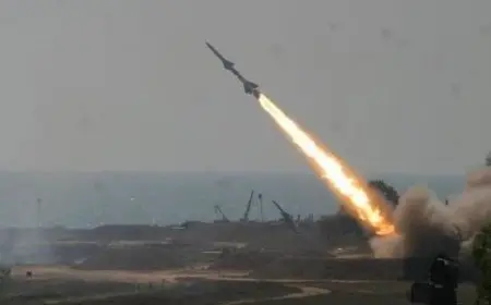 إطلاق صاروخ باليستي من اليمن على وسط إسرائيل