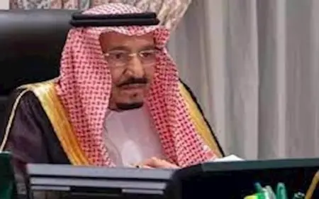 بينهم مساعد وزير الدفاع.. أوامر ملكية سعودية بإعفاء مسؤولين بارزين من مناصبهم