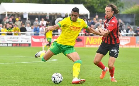 مصطفى محمد يقود هجوم نانت أمام باريس سان جيرمان في افتتاح الدوري الفرنسي