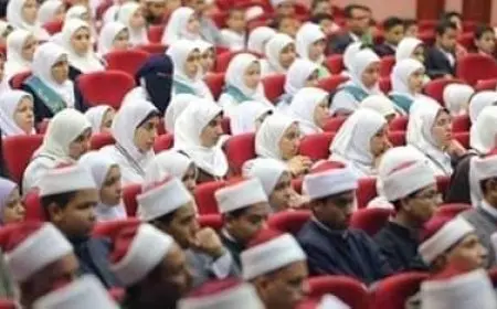 التعليم: قبول طلاب الأزهر بمدارس التعليم العام بشرط مناظرة السن