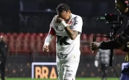 دموع نيمار تطيح بمدرب سانتوس.. إقالة كليبر كزافييه بعد الخسارة بسداسية