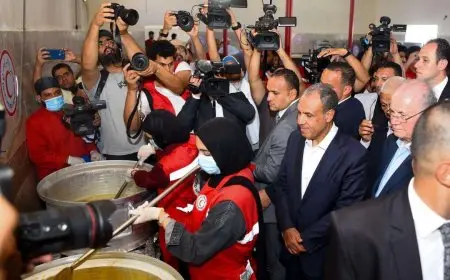 جمعية الهلال الأحمر المصري: المطبخ الإنساني نجح في إدخال مليوني رغيف خبز وأكثر من نصف مليون وجبة ساخنة لغزة