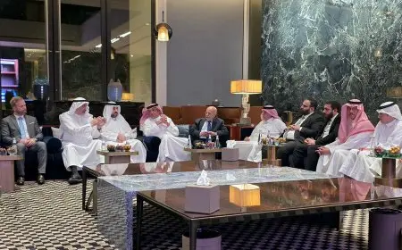 مباحثات سورية سعودية بشأن تعزيز الاستثمار والتعاون الثنائي