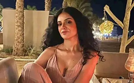 مروة الأزلي تخطف الأنظار بإطلالة جريئة في أحدث ظهور