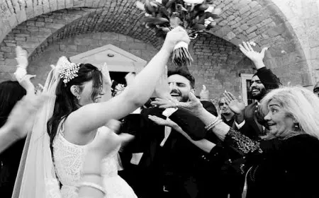 صبا مبارك تنشر صور جديدة عن كواليس مسلسل “220 يوم”