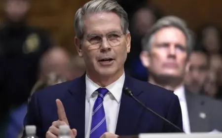 وزير الخزانة الأمريكي: الوضع الحالي للرسوم الجمركية مع الصين يسير بشكل جيد