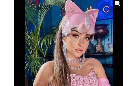 بإطلالات غريبة.. هنا الزاهد تخطف الأنظار في أحدث ظهور لها (صور)