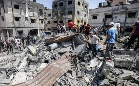 الصليب الأحمر: سكان غزة يعيشون وضعا كارثيا والنزوح القسري يفاقم المعاناة