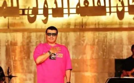 إيهاب توفيق يرحب بجمهوره في حفله بمهرجان قلعة صلاح الدين للموسيقى والغناء: «وحشتوني ومنورين القلعة»