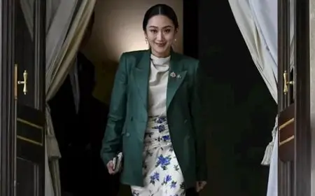 مكالمة هاتفية مسربة تطيح بحكم رئيسة وزراء تايلاند