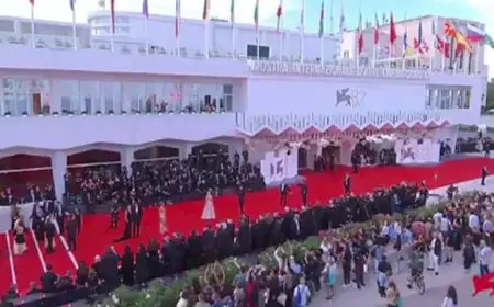 بث مباشر للعرض العالمي الأول لفيلم “Frankenstein” في مهرجان فينيسيا